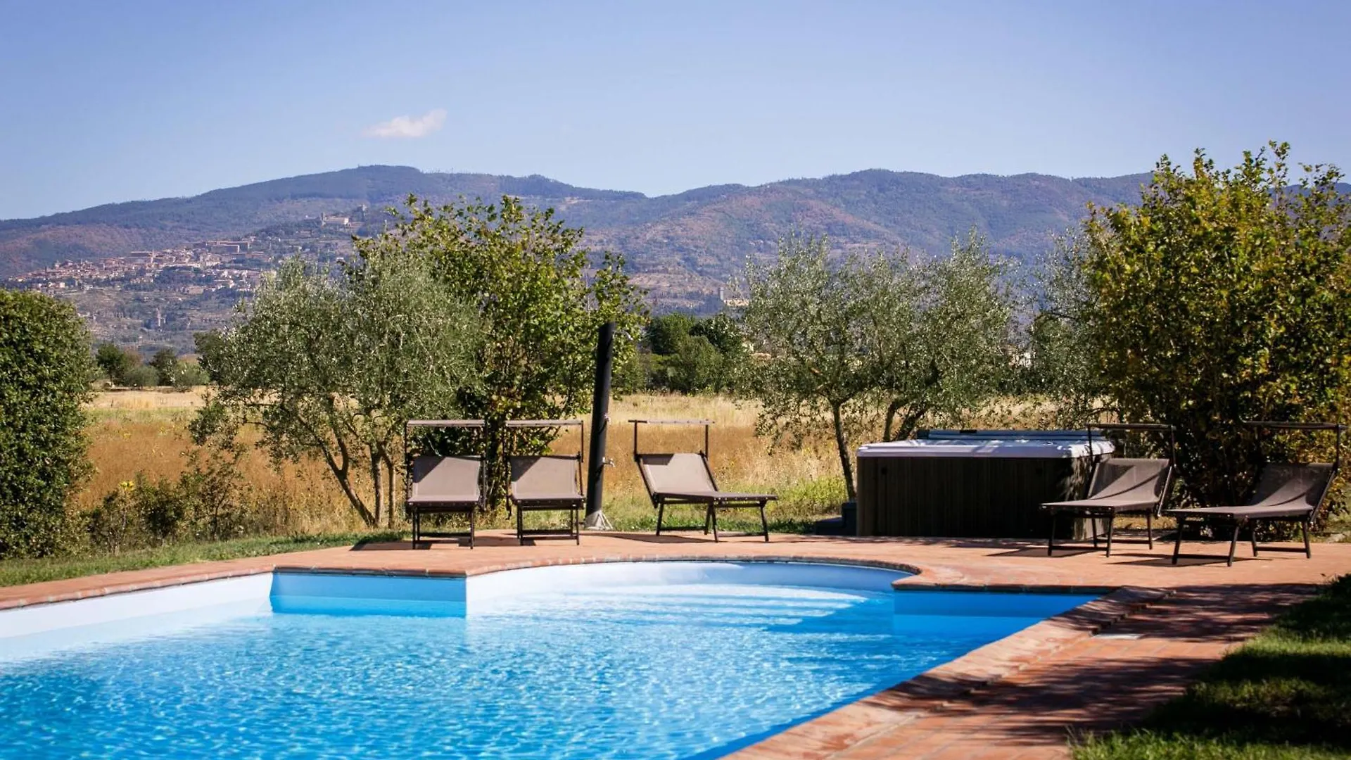 Villa Santanna By Mmega Cortona