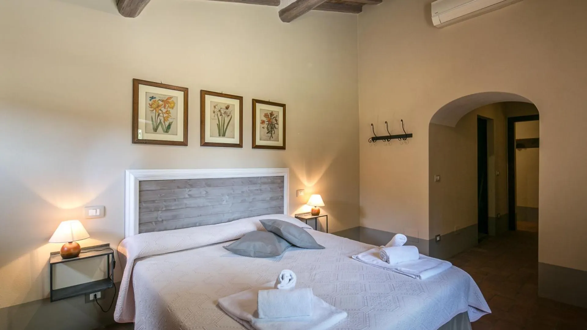 Villa Santanna By Mmega Cortona